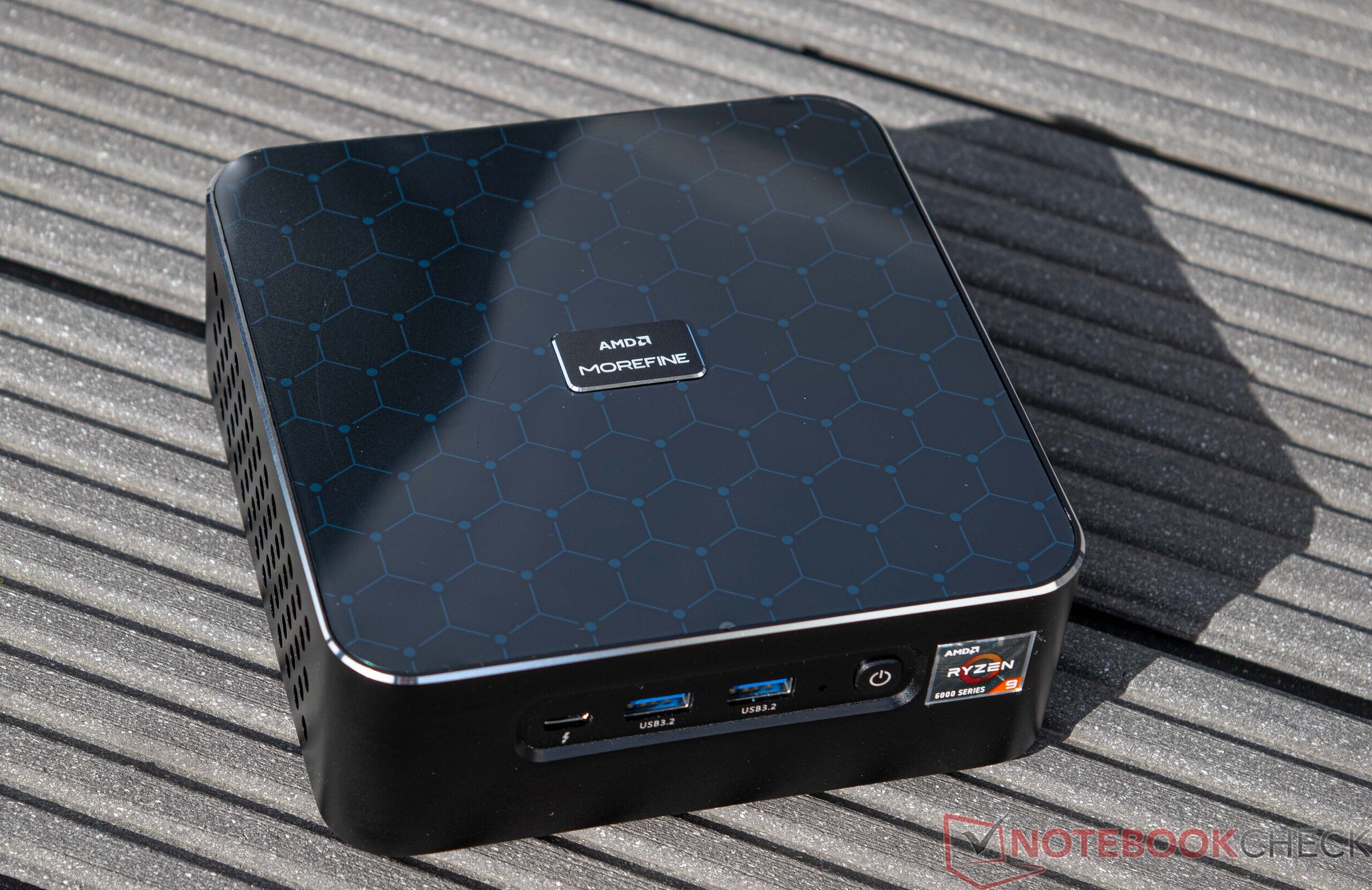 Chatreey AM08 mini PC now available with Ryzen 9 6900HX or Ryzen 7