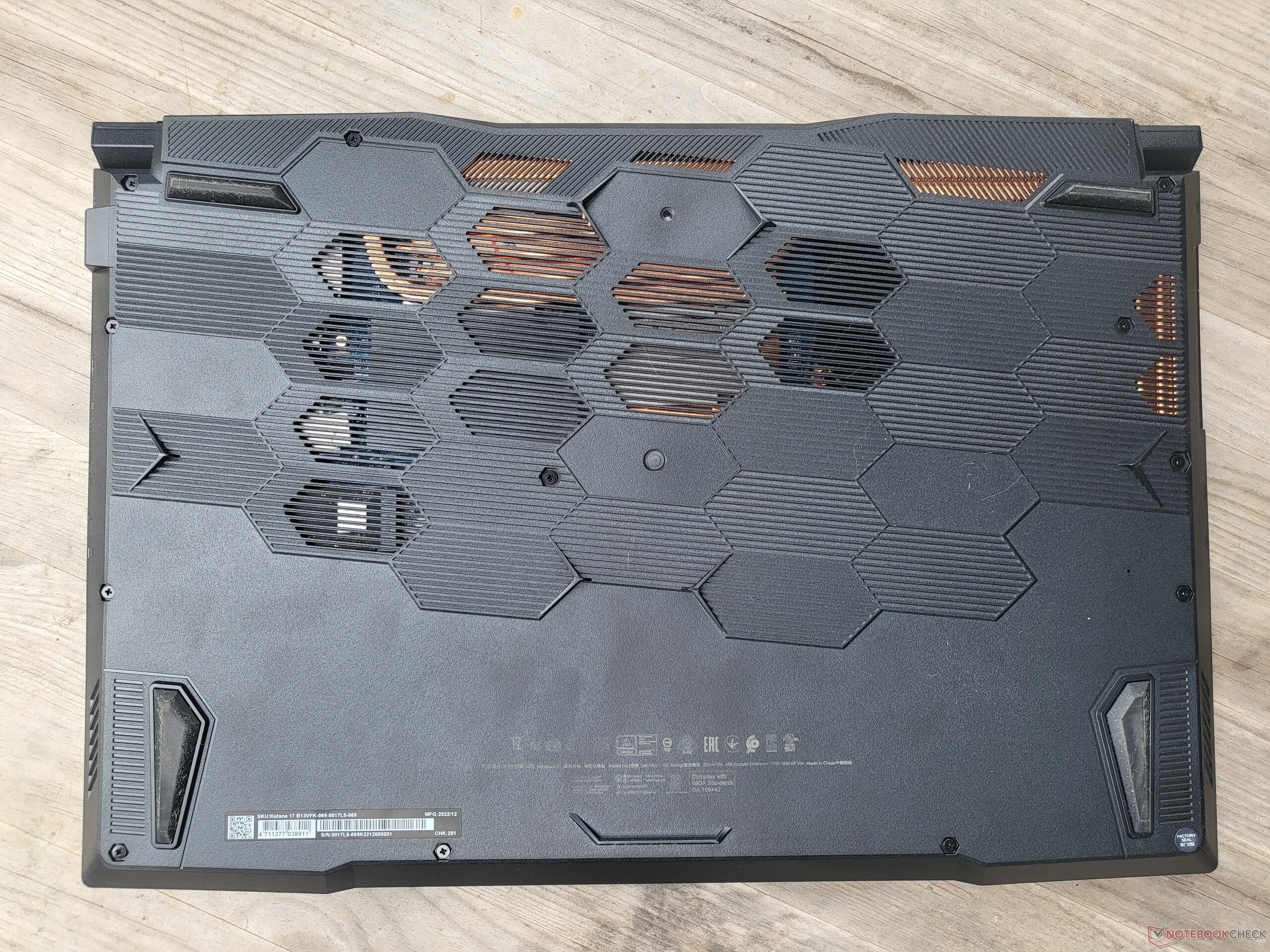 MSI Katana 17 B13V laptop RTX - Reviews review: makes GeForce debut its 4060 Nvidia NotebookCheck.net