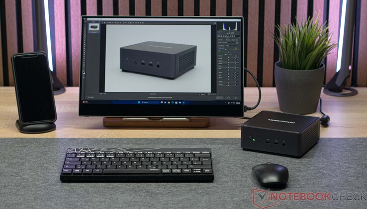 UM790 Pro Mini PC Quick Review – Syllepsis
