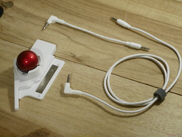ZSA Navigator track ball and included TRRS cables