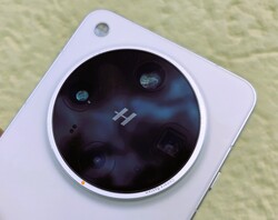 The Find X8 Ultra is a very good camera phone