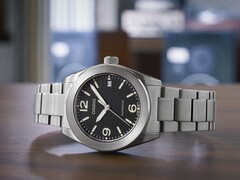 Casio's CMK-100 series of audomatic watches have been revealed
