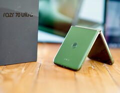 The Motorola Razr Plus 2026 (Razr 70 Plus) has many advantages—unfortunately, clear communication of the update schedule is not one of them.