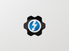 Framework laptops are now officially Thunderbolt 4 certified. (Image via Framework and Intel w/ edits). 