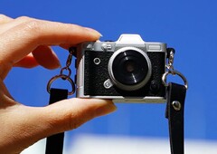 The Haru Mini retro camera is similarly tiny as the Kodak Charmera