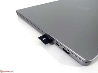 Apple MacBook Pro 16 2023 Review - M2 Max challenges GeForce RTX
