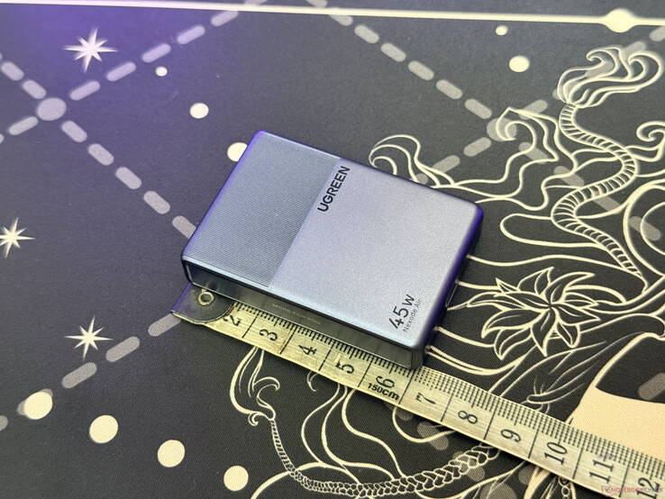 Ugreen Nexode Air 45W Slim height