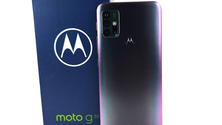 Motorola Moto G30 Review 90 Hz Smartphone With An Ip Certification And Nfc For Less Than 180 Euros Notebookcheck Net Reviews
