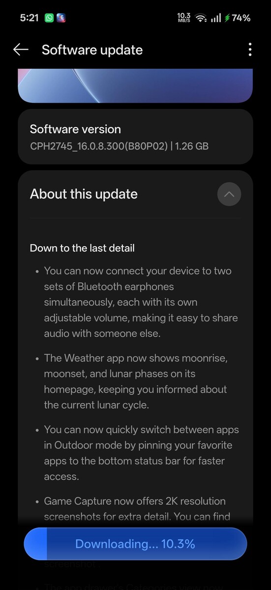 OxygenOS 16.0.8.300 OTA being downloaded on a OnePlus 15