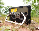 The Tank Pad Ultra packs a 1,080p projector into a particularly robust tablet.