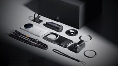 Besides the Vivo X200 Ultra, the photography kit with an optional 200 mm Zeiss teleconverter is available for import from China. (Image source: Vivo)