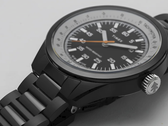 The Huckberry x Timex 1979 Black Max, pictured with a black stainless-steel strap against a white background. (Image source: Timex)