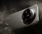 A leaker has revealed details about the aperture of the expected Leica zoom camera lens in the Xiaomi 17 Ultra. (Image source: Xiaomi)
