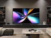 Hisense U75QG series smart TV in a living room. (Image source: Amazon)