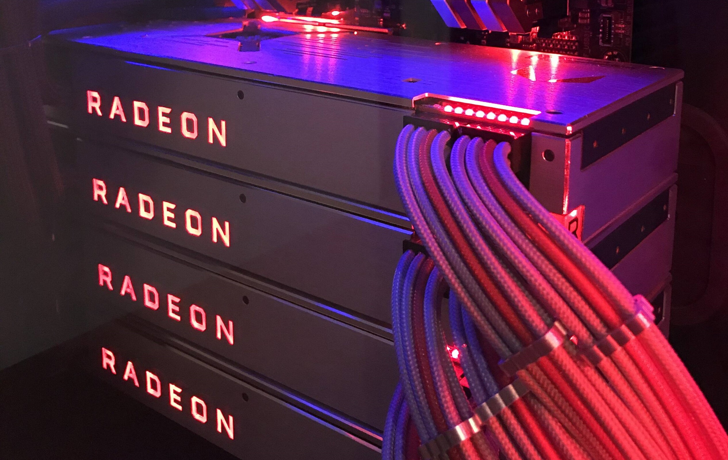 AMD fan amazes the team with custom build PC featuring RX Vega 64 LC graphics cards - NotebookCheck.net News