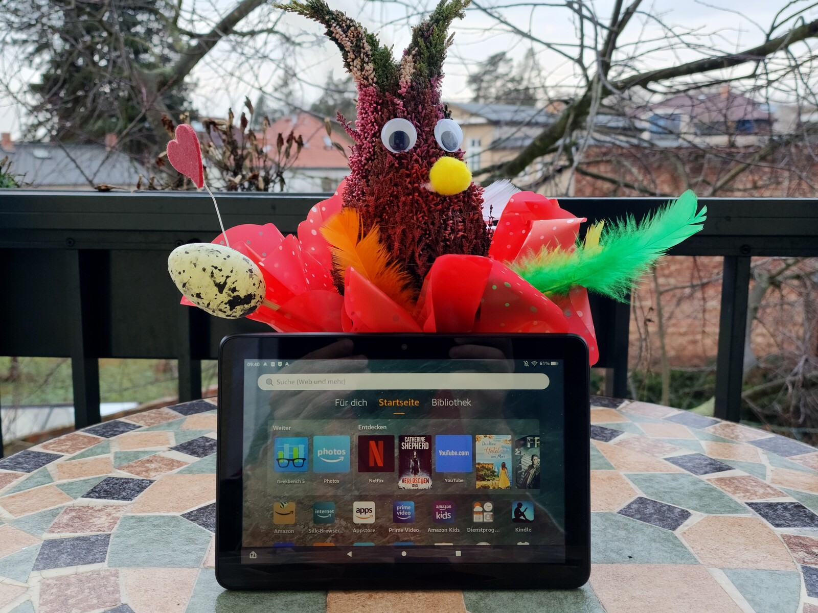 Fire HD 8 (2022) tablet review - On par with the Apple iPad Mini in  one respect -  Reviews