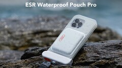 ESR&#039;s new Waterproof Pouch. (Source: ESR)