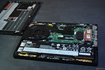 Lenovo ThinkPad P14s Gen 4 Intel: Internals