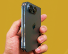 iPhone Ultra/Fold design mode hands-on image.