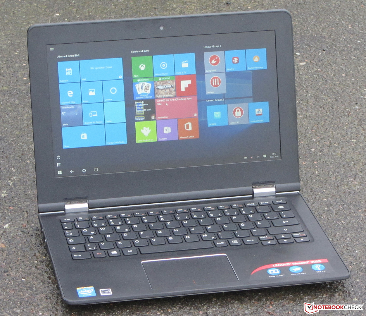 Lenovo IdeaPad 300S-11IBR Netbook Review - NotebookCheck 