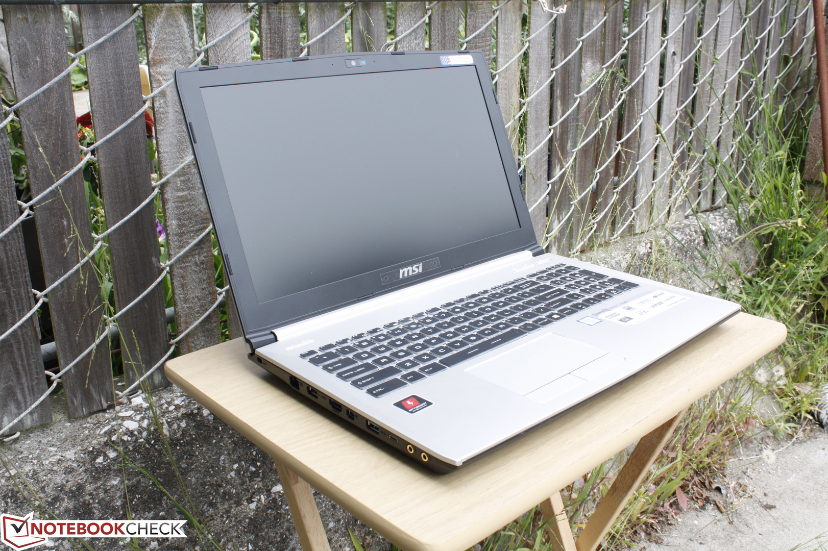 MSI PE60 6QE Prestige iBuyPower Edition Notebook Review - NotebookCheck ...