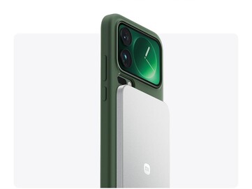 It supports 20W wireless charging on Xiaomi phones