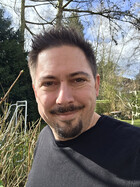 Selfie on the Samsung Galaxy S25 Ultra