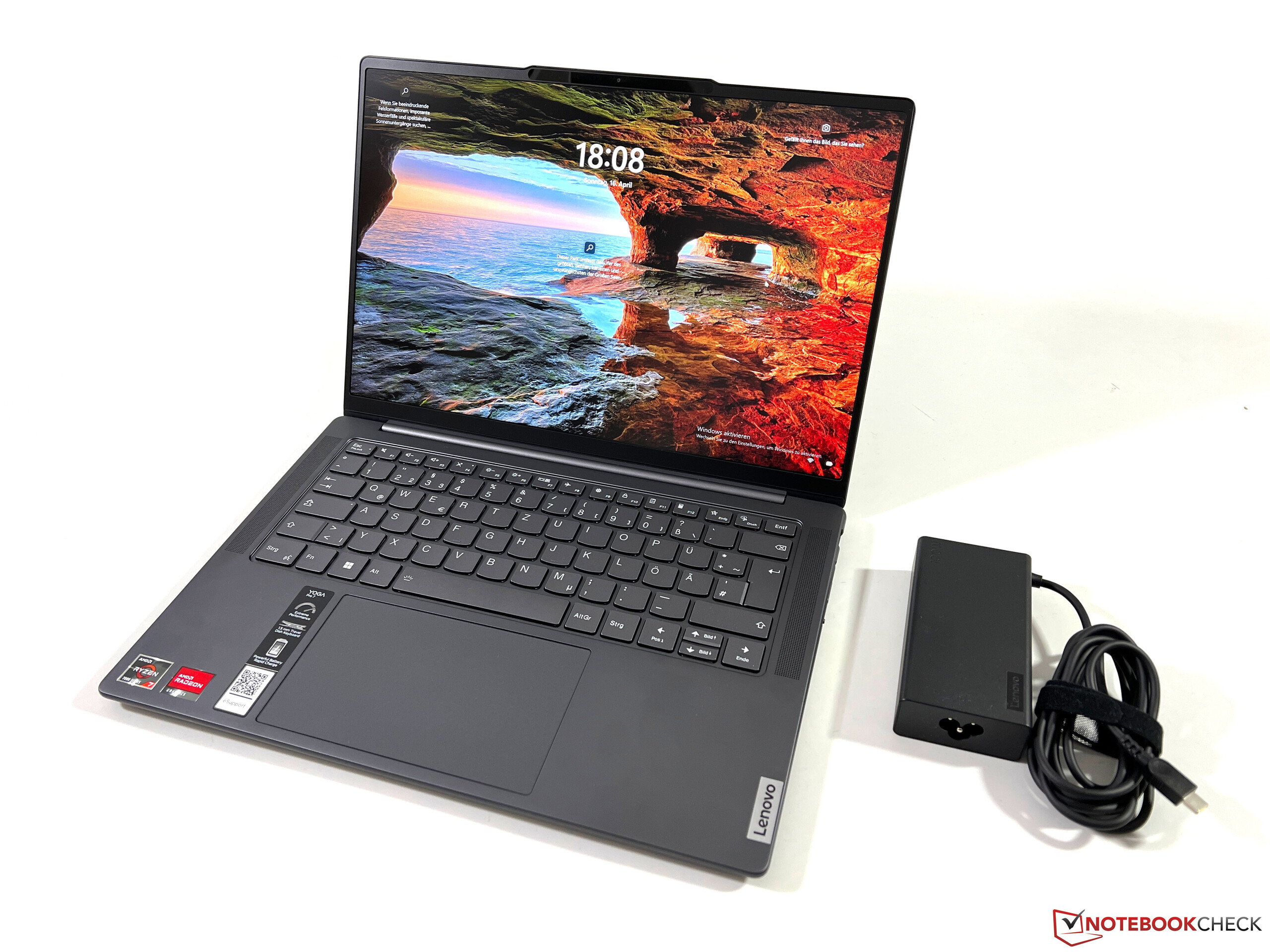 Lenovo Yoga Pro 7 14 G8 notebook review: GeForce RTX 4050 laptop powers 3K  display with 120 Hz -  Reviews