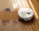 Roborock’s Qrevo Curv 2 Flow robot vacuum is coming to Europe