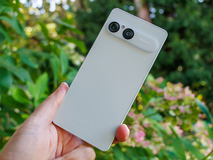 Under review: Sony Xperia 10 VIII. Review unit provided by Sony Germany.