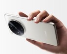 The Oppo Find X8 Ultra.