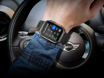 The smartwatch can be used as a Bluetooth headset.