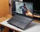 XMG Apex 17 M25 on the desk