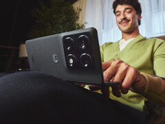 The Motorola Razr Fold packs a flagship-level camera system.