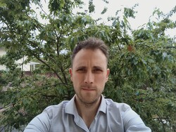 A selfie with the ThinkTab X11's front camera