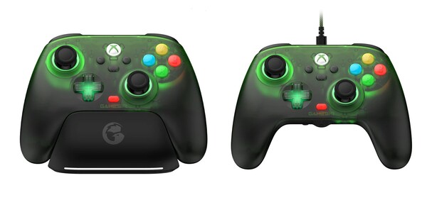 GameSir's T7 Pro Retro Green is a wireless controller, while the T7 Pro W Retro Green is a wired controller.