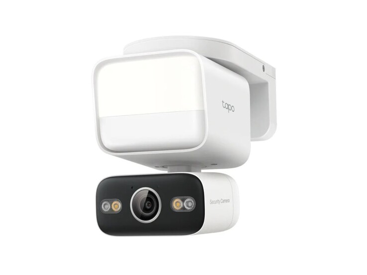 Tapo’s C710 2K Pan/Tilt IP65 Floodlight Camera