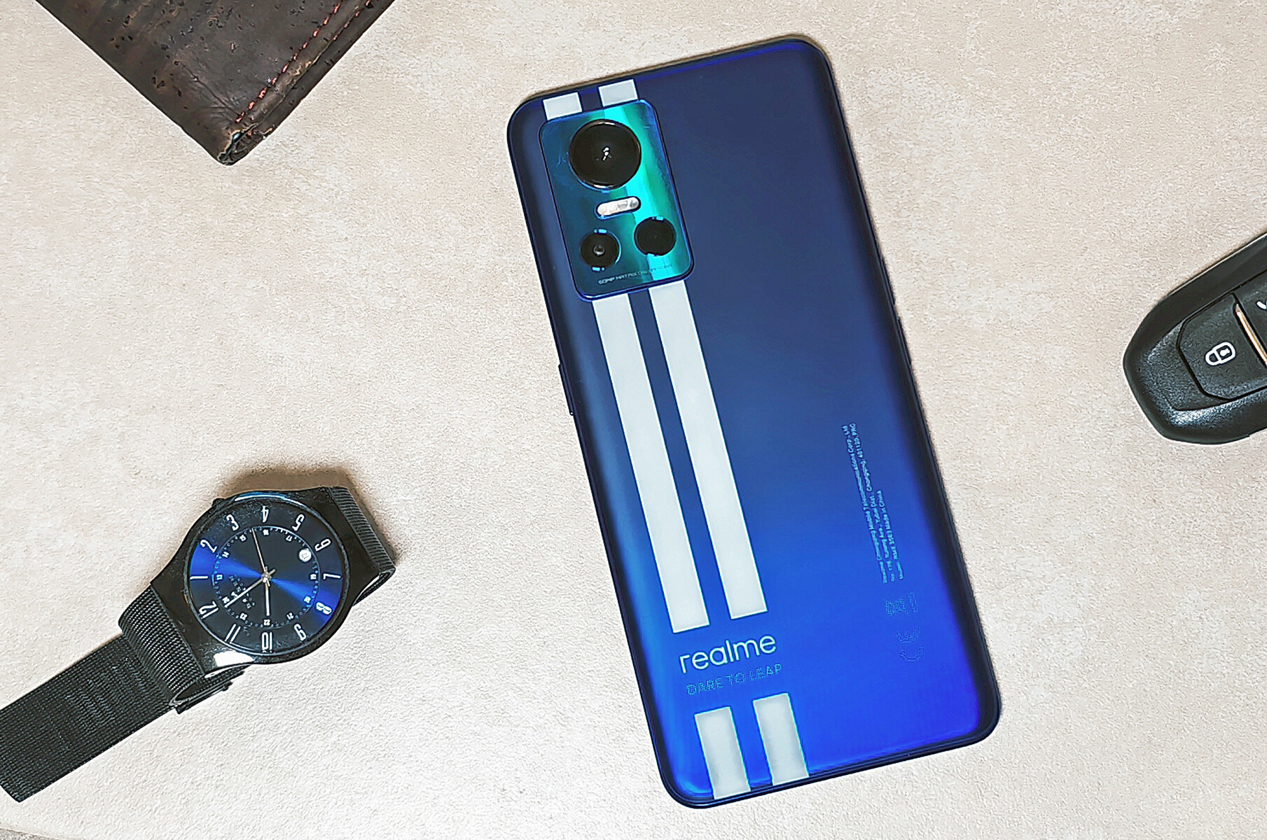 Tech Review: Realme GT Neo 3 150W is a sportscar of a mobile phone - News