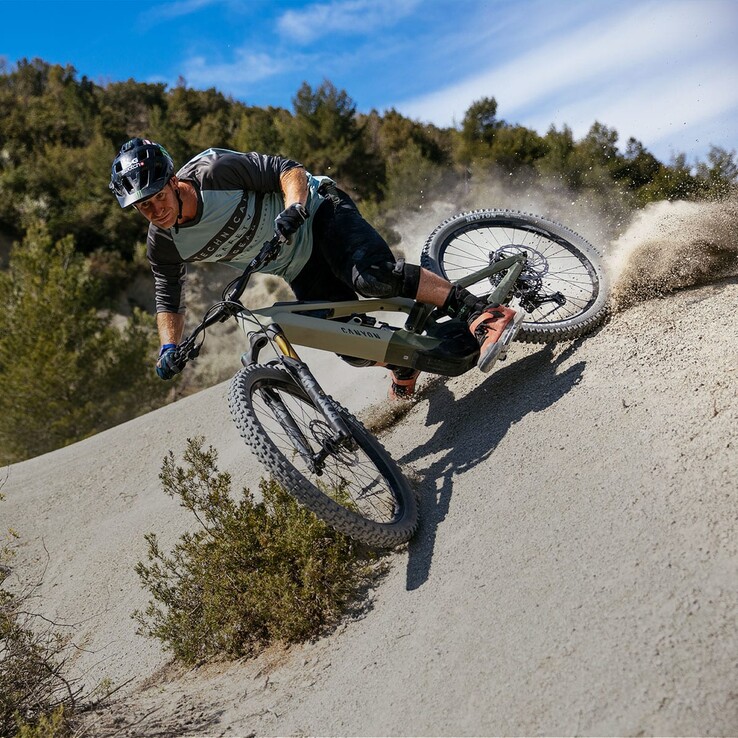 The Canyon Torque:ON CF 9 variant (Image source: Canyon)