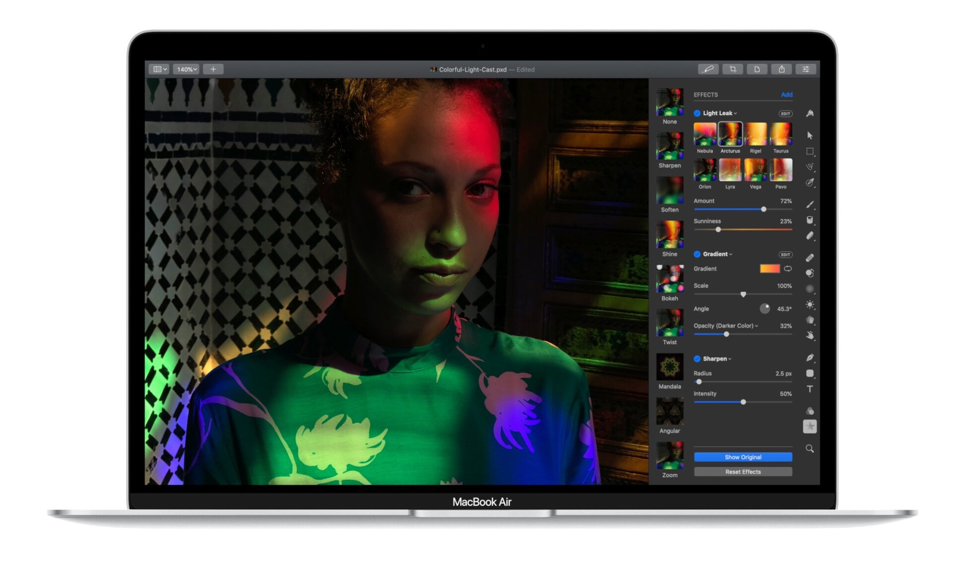 Apple MacBook Air 2020 i5 -  External Reviews